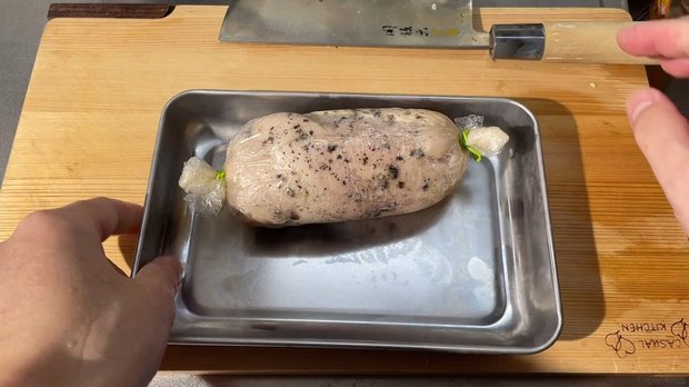 冷蔵庫で冷ました鶏ハム